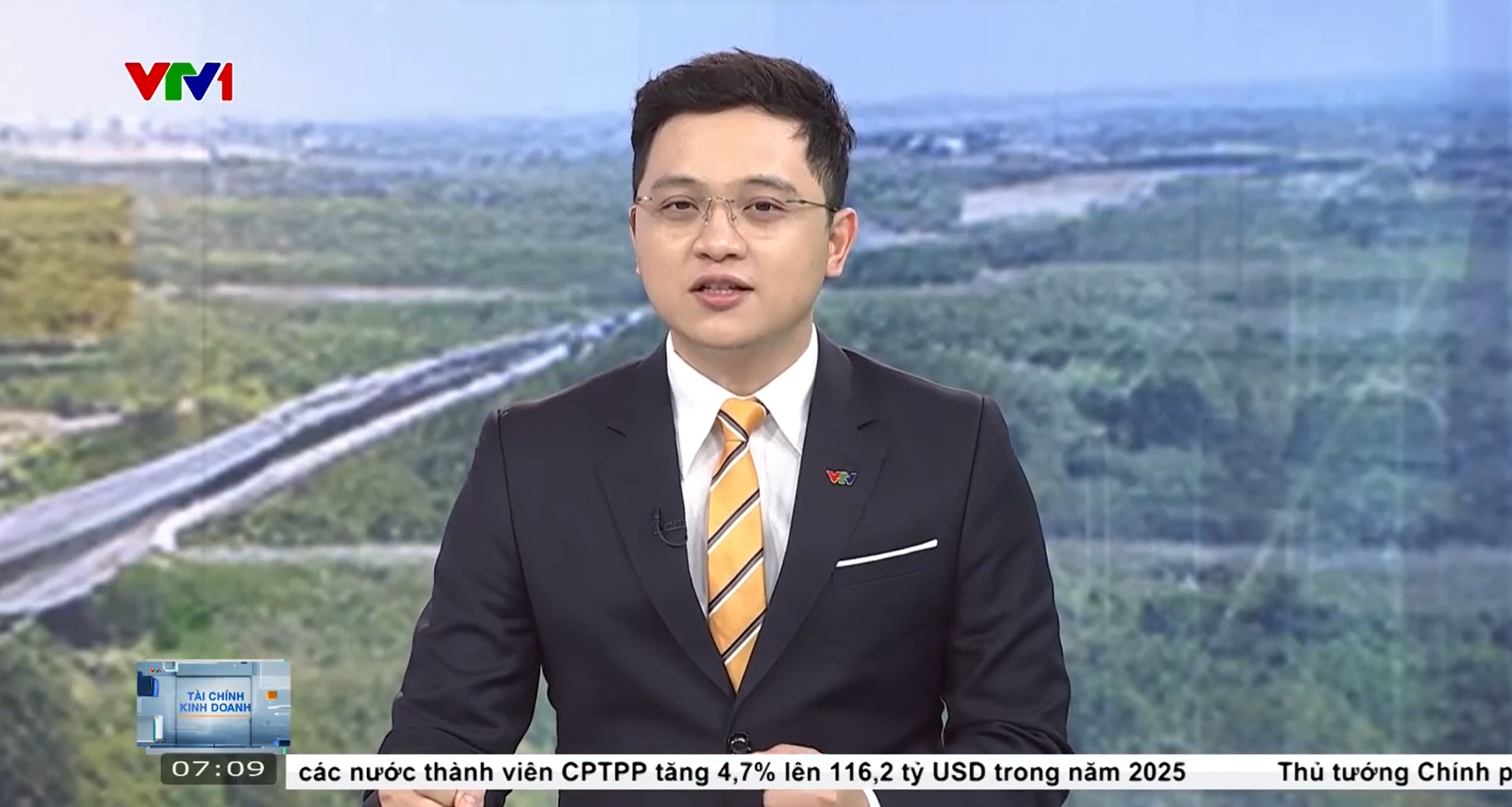 Giữ ổn định kinh tế vĩ mô, bảo đảm mục tiêu tăng trưởng