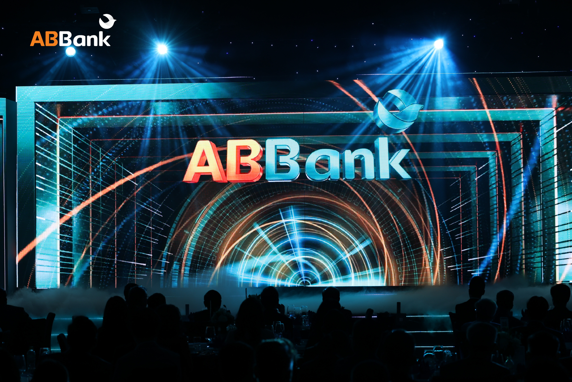 ABBank hoàn tất tăng vốn điều lệ lên gần 14,000 tỷ đồng