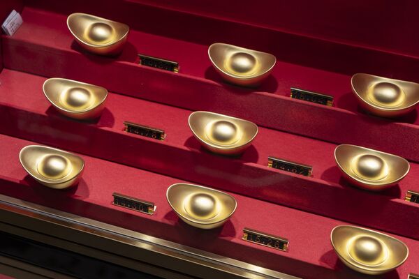 Trở thành tỷ phú ở tuổi 25 tuổi nhờ vàng tăng giá 