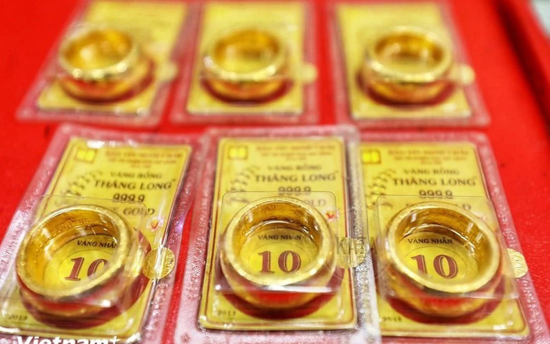 Vàng miếng SJC rơi sâu, "bốc hơi" 4,6 triệu đồng/lượng