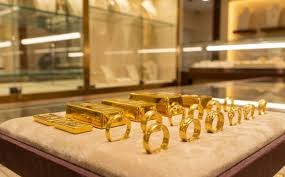 Vàng SJC hồi phục về hơn 176 triệu đồng/lượng, nhà đầu tư vẫn tạm lỗ lớn nếu mua đỉnh