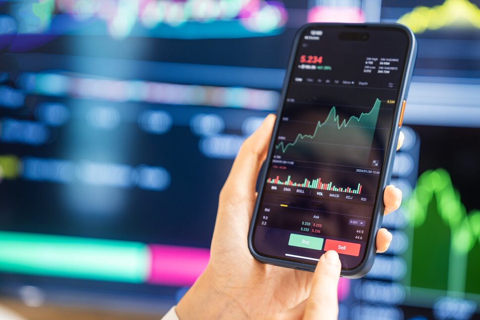 Nhịp sáng 22/4: Dòng tiền phân hóa, áp lực bán vẫn chi phối