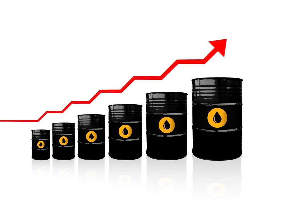 Thế giới sáng 24/4: Giá dầu tiếp tục xu hướng tăng, Meta cắt giảm 8.000 nhân sự