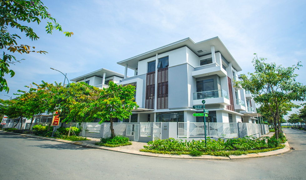 Biệt thự, nhà phố tại TP.HCM kén khách, giao dịch thận trọng