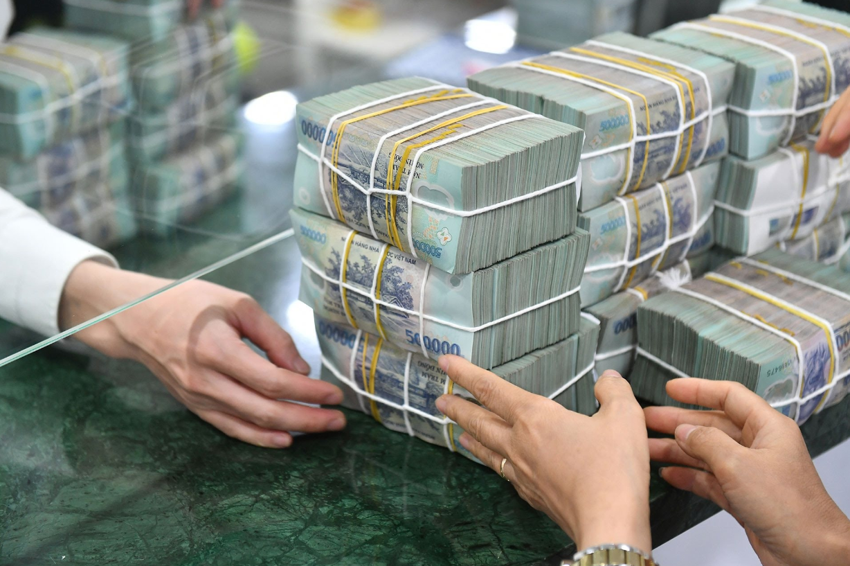 7 nhà băng "hụt hơi" với lợi nhuận quý I sụt giảm mức hai chữ số