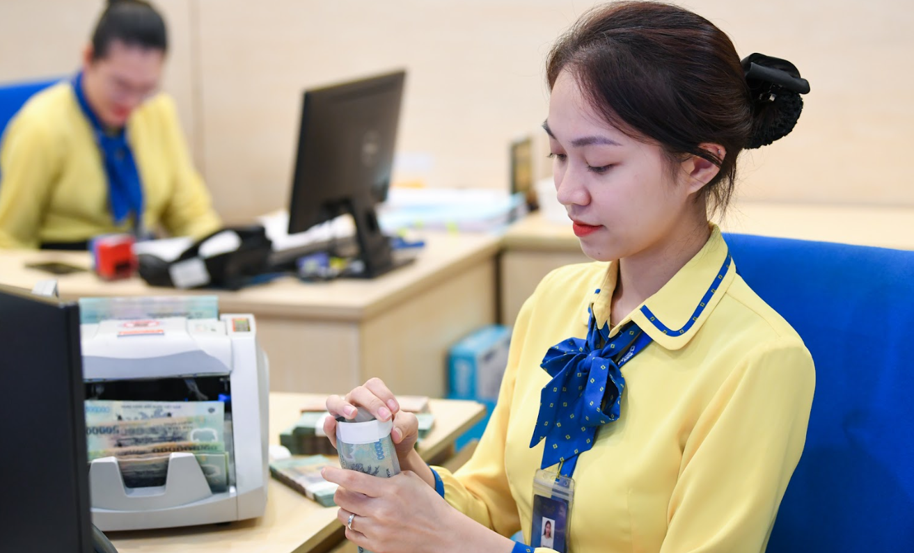 Giảm mặt bằng lãi suất trở thành kỷ luật thị trường, góp phần tăng trưởng kinh tế