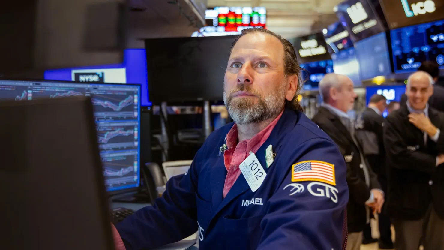S&P 500 và Nasdaq đồng loạt tăng điểm