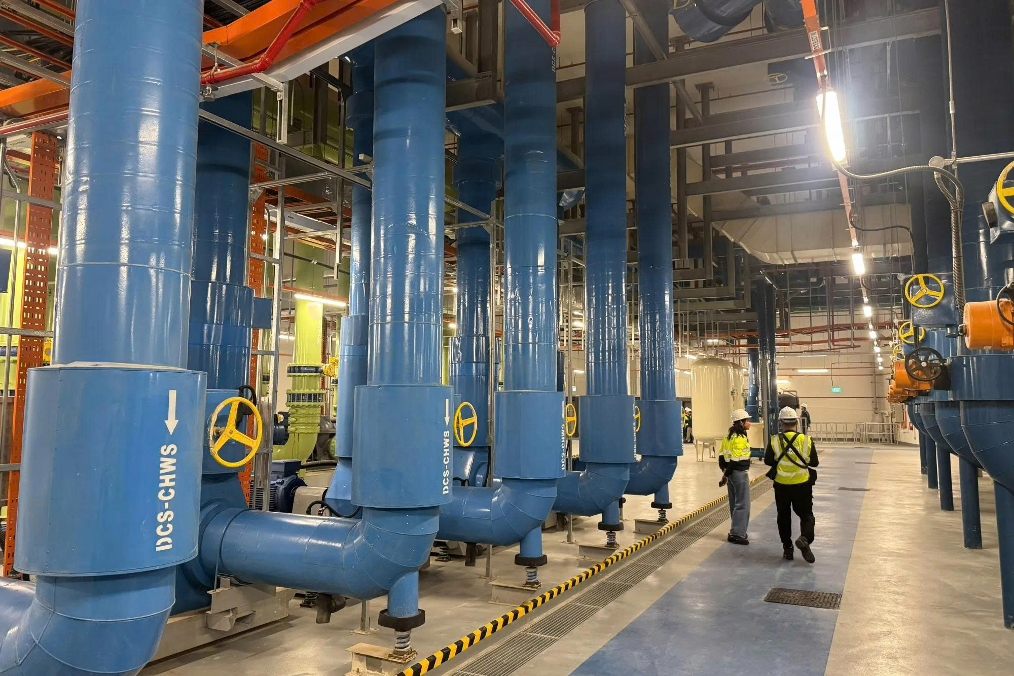 Quốc gia giàu nhất Đông Nam Á đặt cược vào công nghệ làm mát 140 tuổi để chống chọi nắng nóng