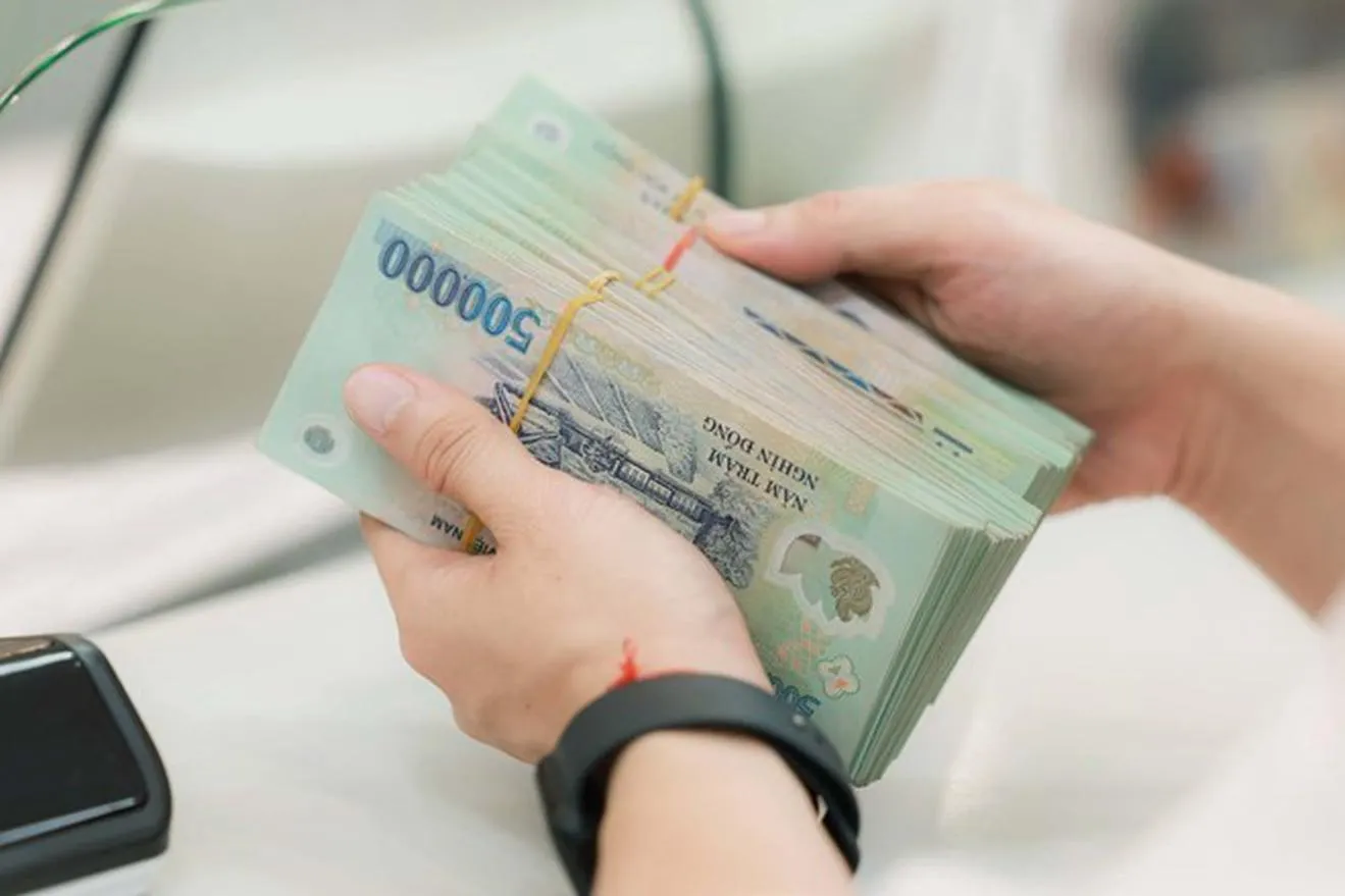 Đề xuất nới trần vốn ngắn hạn cho vay trung, dài hạn lên 40% sẽ thay đổi cục diện ngân hàng ra sao?